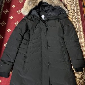 Canada goose lorrette parka jacket Small Authentic